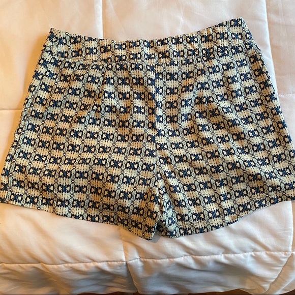 Shorts, silk material, small, blue & white - Picture 2 of 4